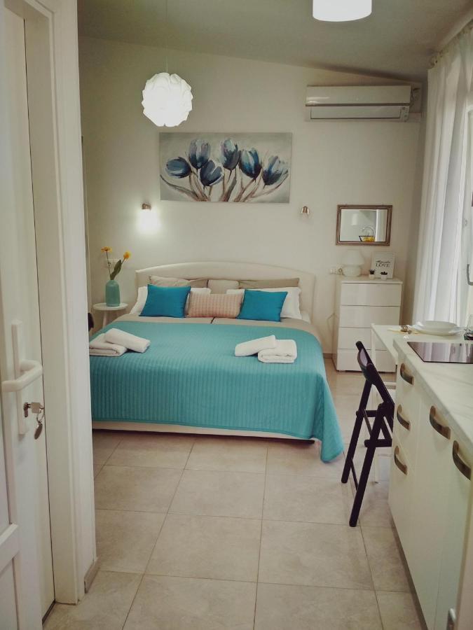 Lucija Apartment Primosten Bagian luar foto